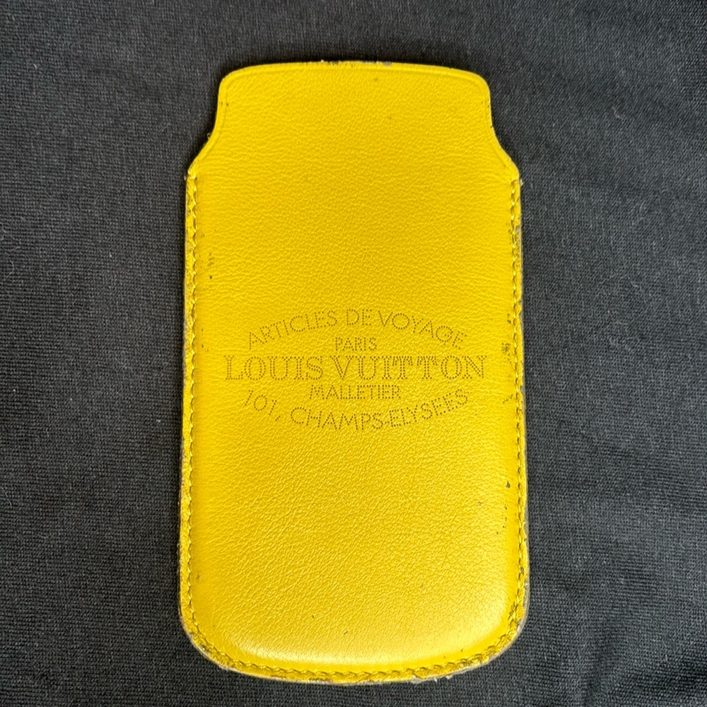 LV Limited Edition leather card holder